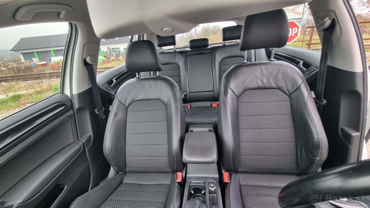 Volkswagen Golf 7 2.0 TDI 110kW Highline 4Motion VAM - 8