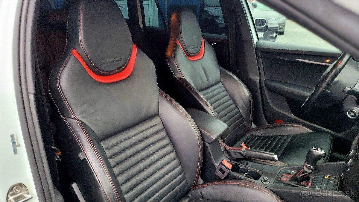 Škoda Octavia Combi 2.0 TDI RS DSG 4x4 - 8