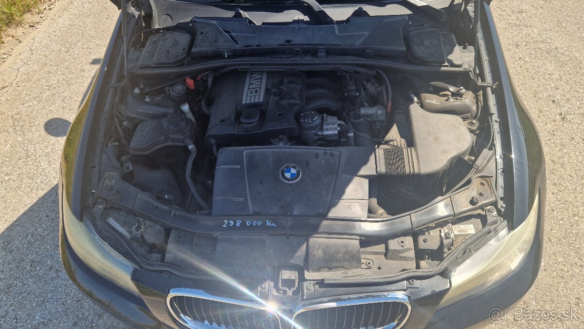 BMW e91 318i r. 2008 - 8