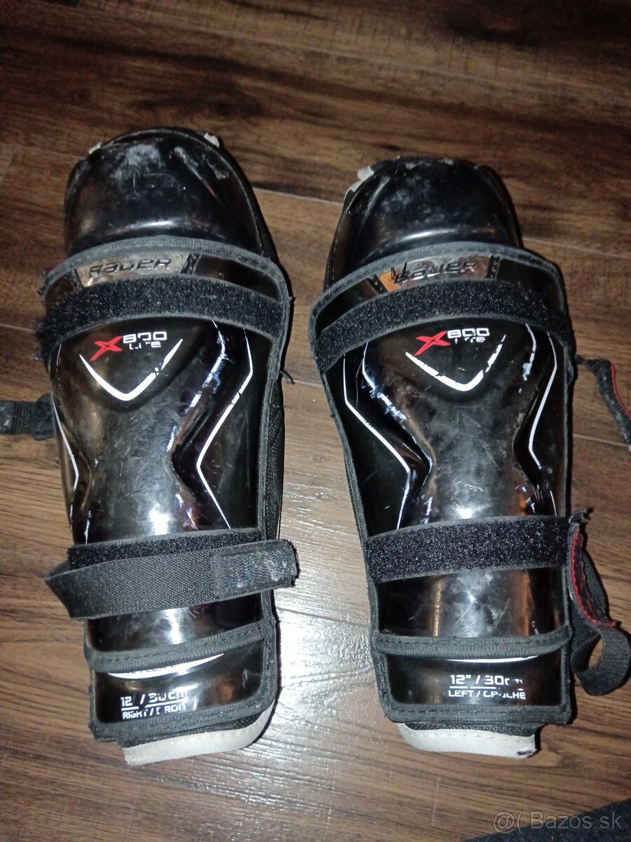 Hokejová výstroj - 8