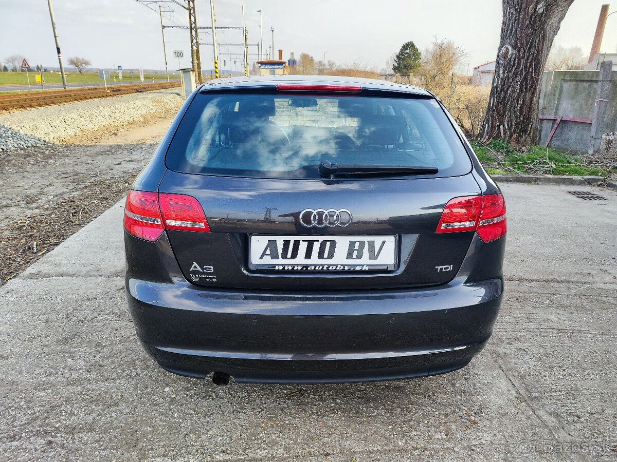 Audi A3 Sportback 1.6 TDI 105k DPF Ambiente - 8