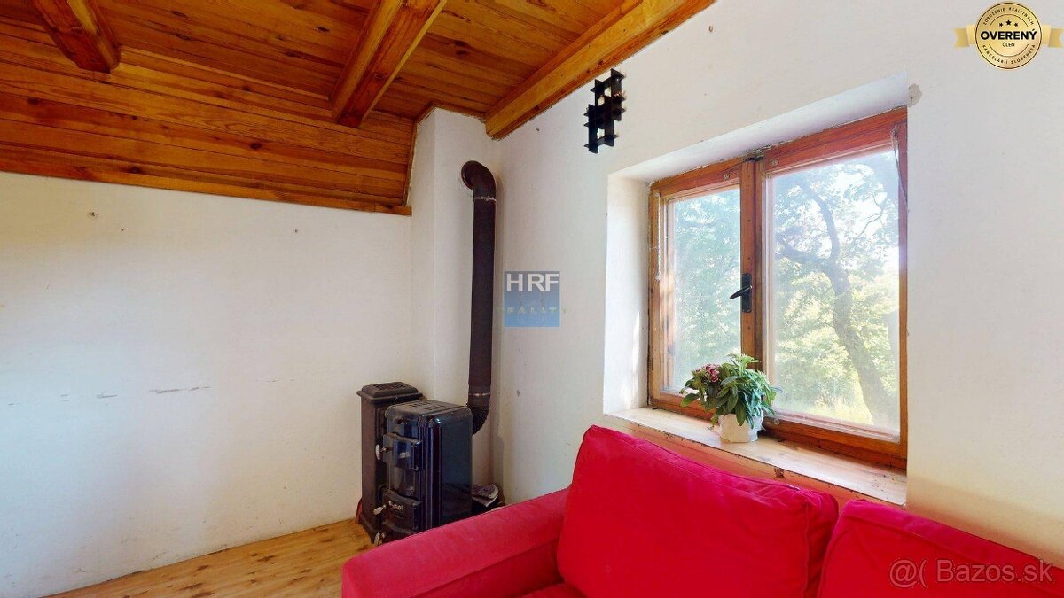 Murovaná chata so záhradou v lokalite Hájky, v Skalici - 8