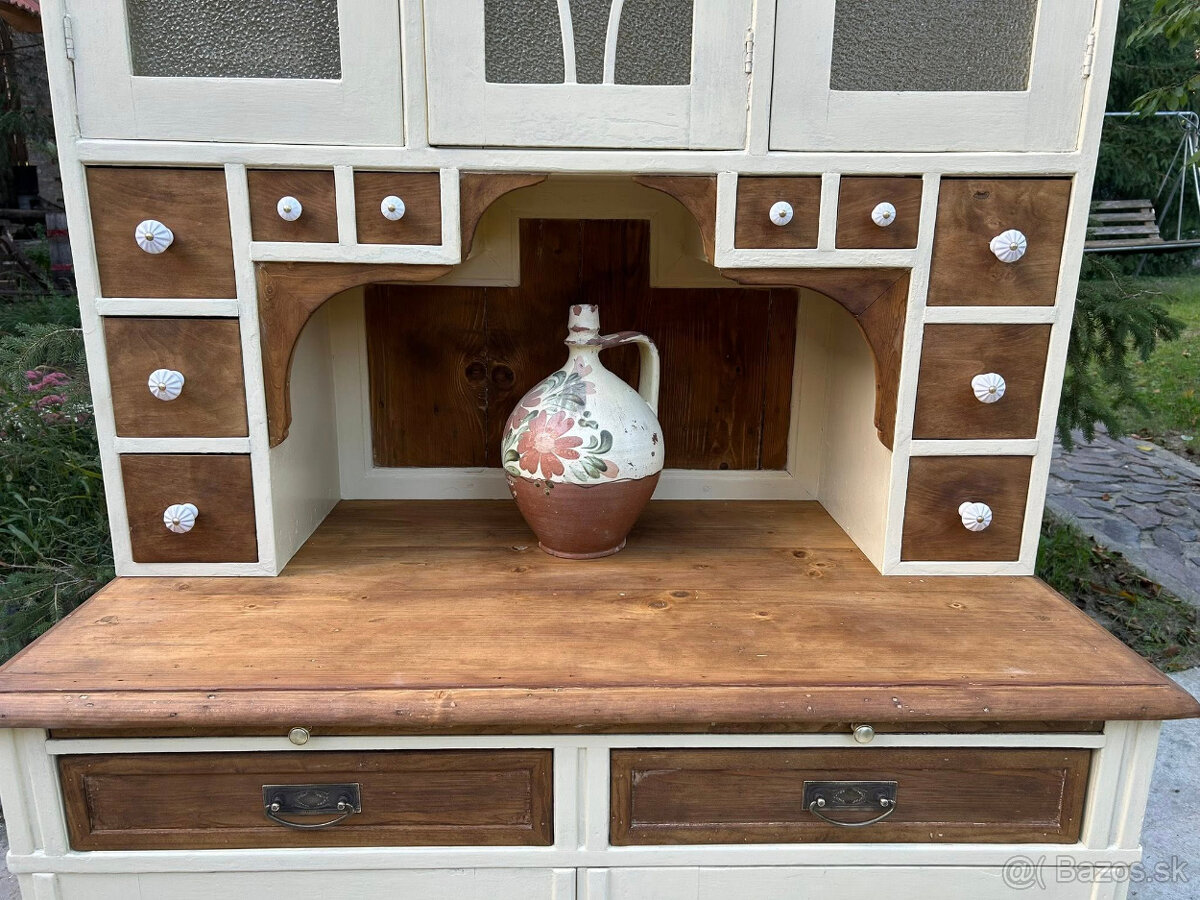 Vidiecky kredenc - K92 - 8