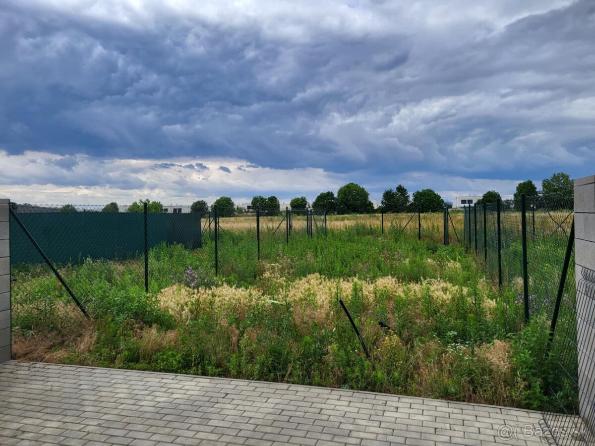 Novostavba – Radový dom v Rovinke - 8