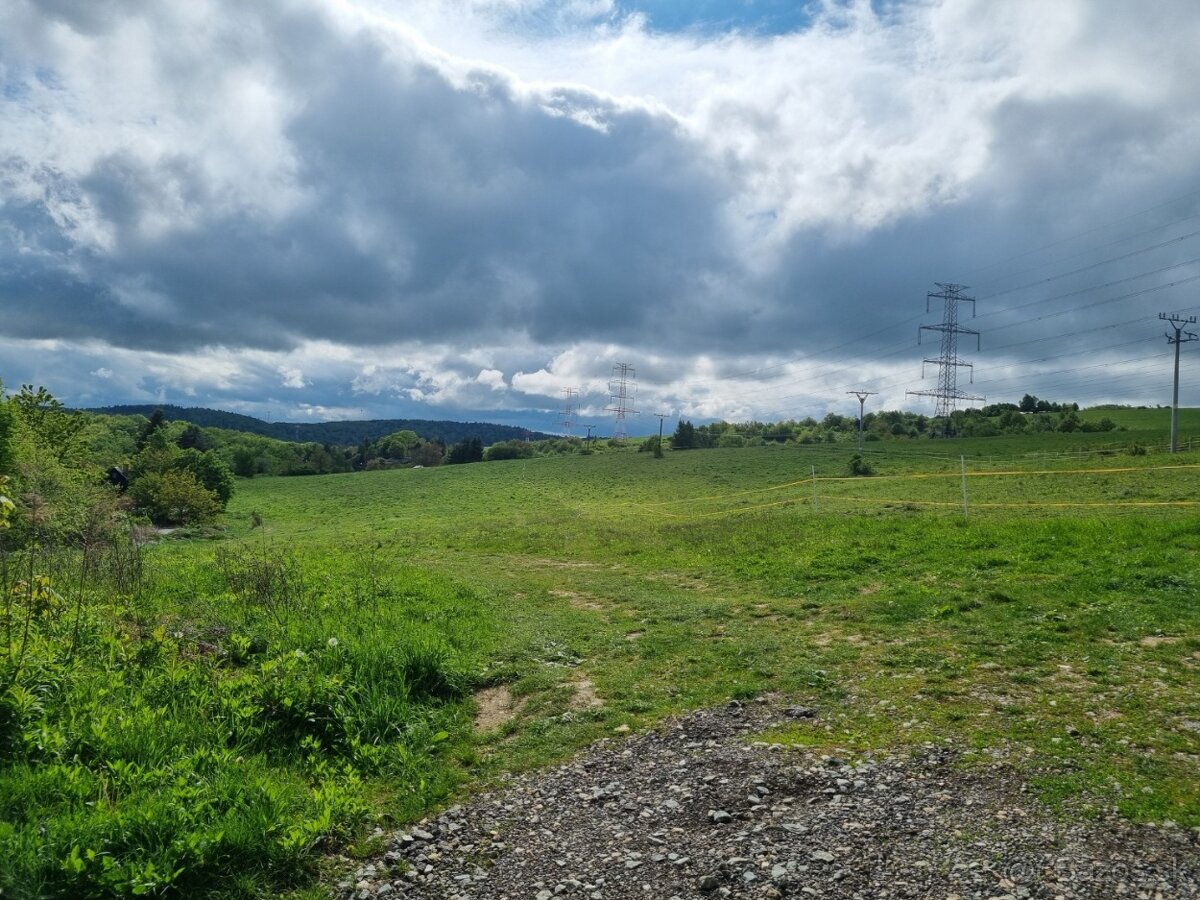 Pozemok 715m2 - Kavečany k.ú. Čermeľ - 8