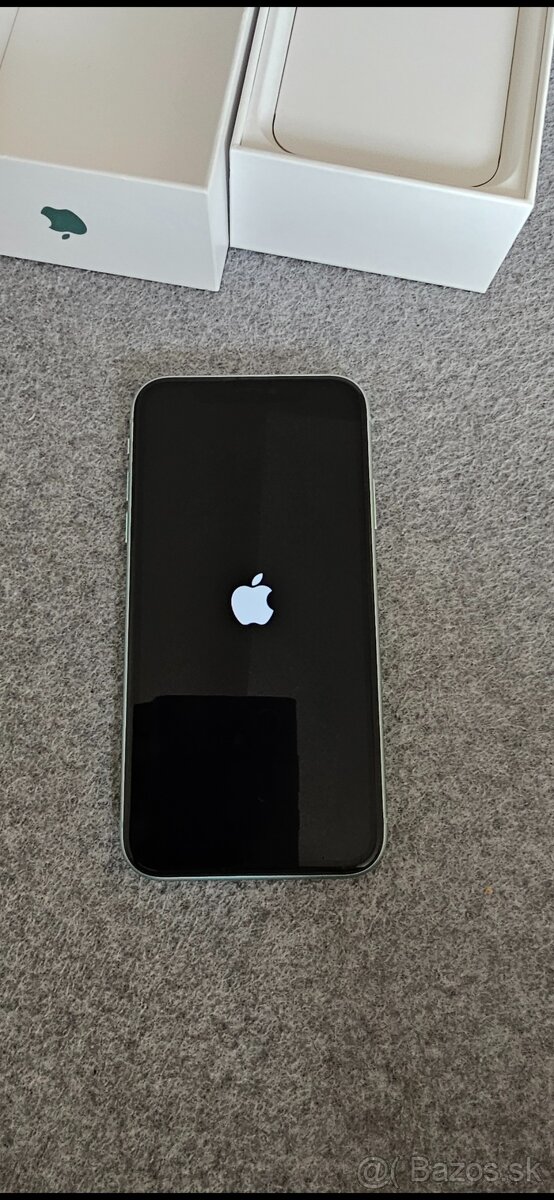 IPhone 11 64GB - 8
