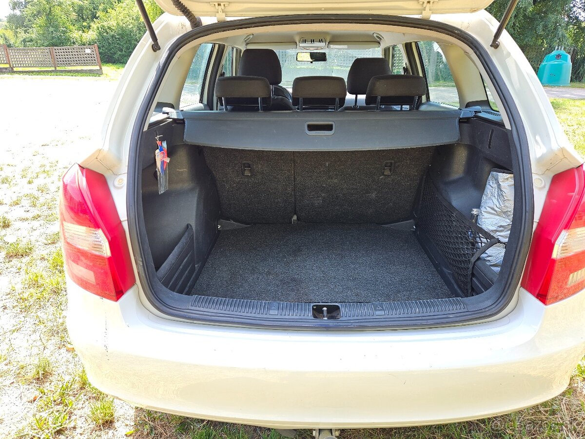 Škoda Fabia Combi elegance 1.6tdi - 8