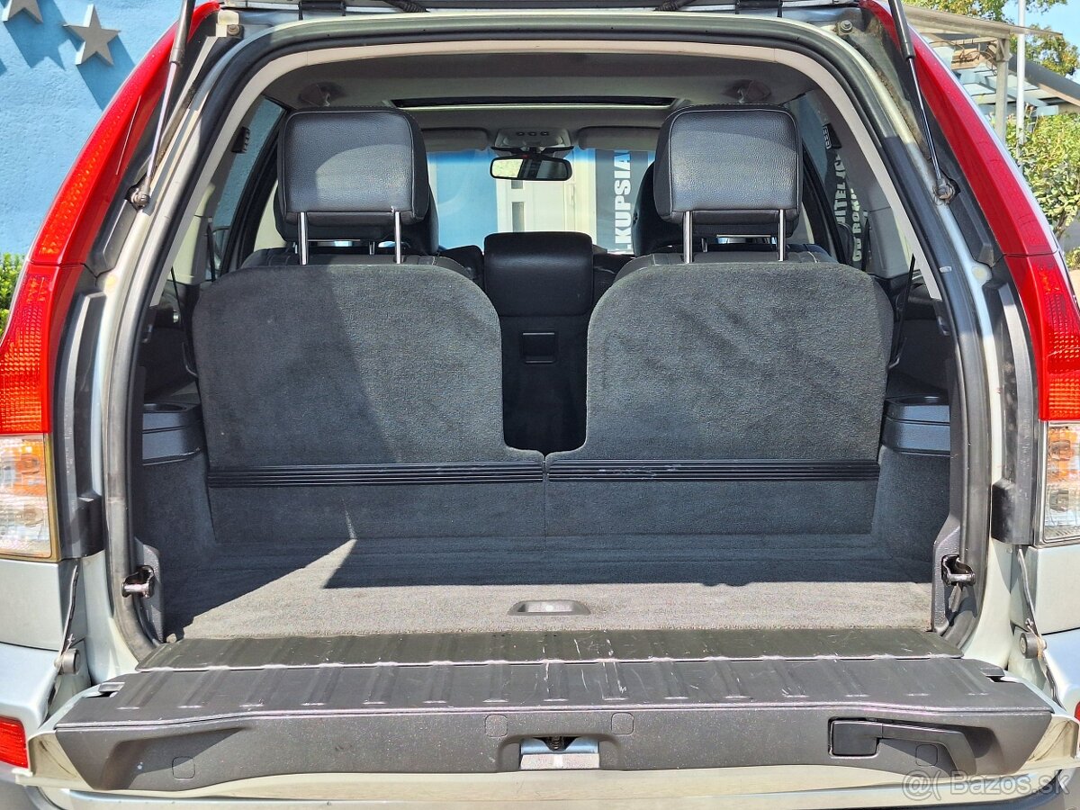 Volvo XC90, D5 MANUÁL, 7.míst SUMMUM - 8