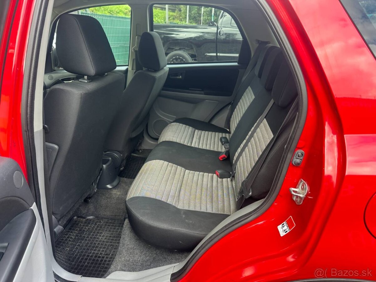 Suzuki SX4 1.6 GS AAC Urban Line - 8