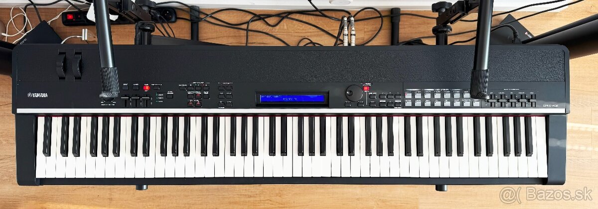 YAMAHA CP4 STAGE - 8