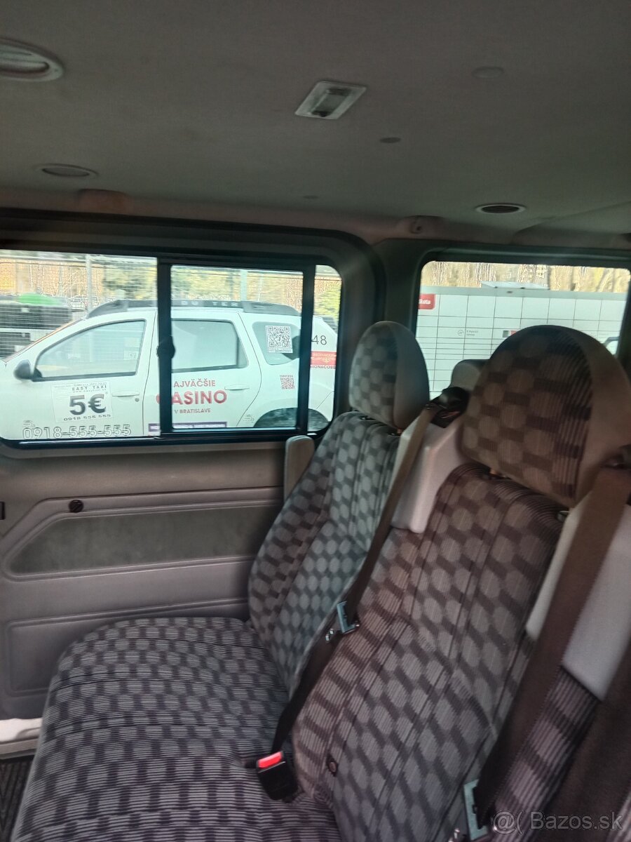 Ford transit turneo - 8