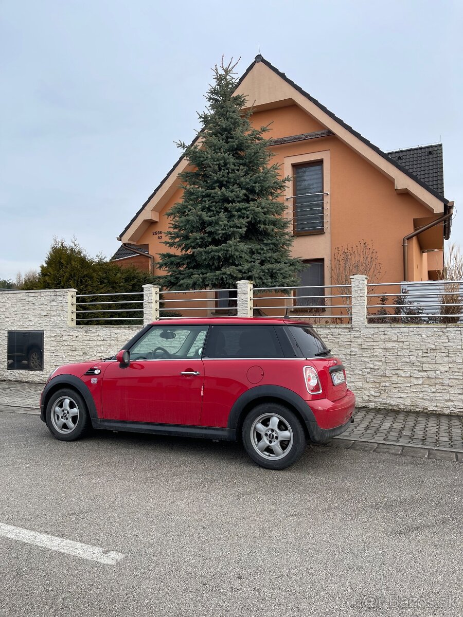 Mini Cooper one R56 znížená cena 14.12. - 8