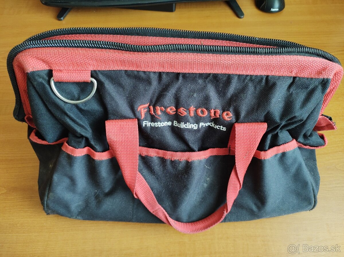 {40} Taška na náradie - 8
