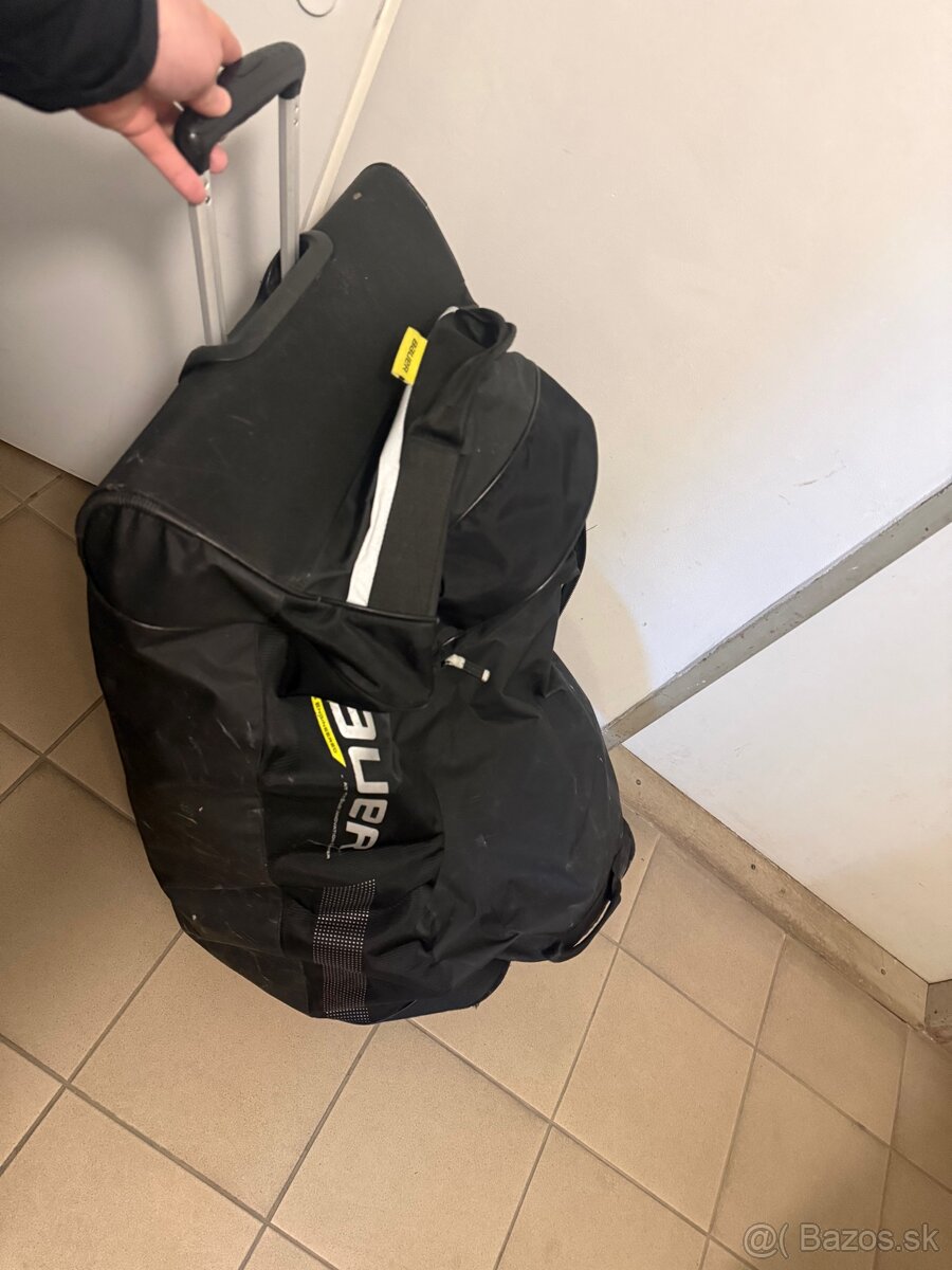 Taška Bauer na kolieskach - 8