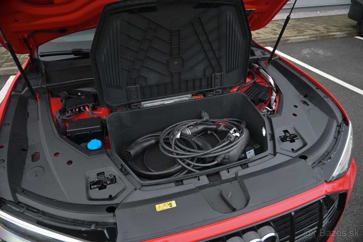 Audi E-tron 55 quattro S line - 8