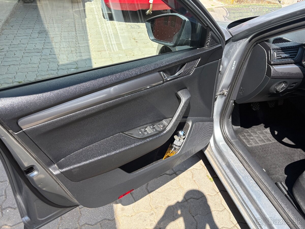 Škoda superb 3 combi 2016 - 8