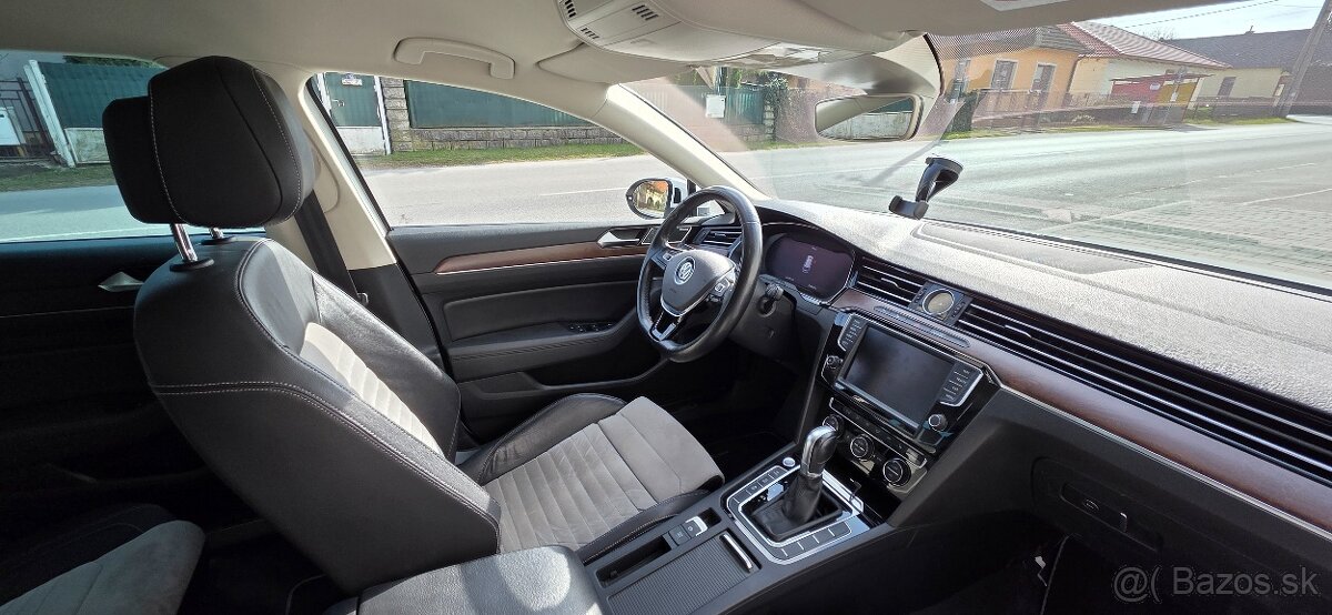 Volkswagen Passat Variant 1.8 TSI BMT Highline DSG - 8