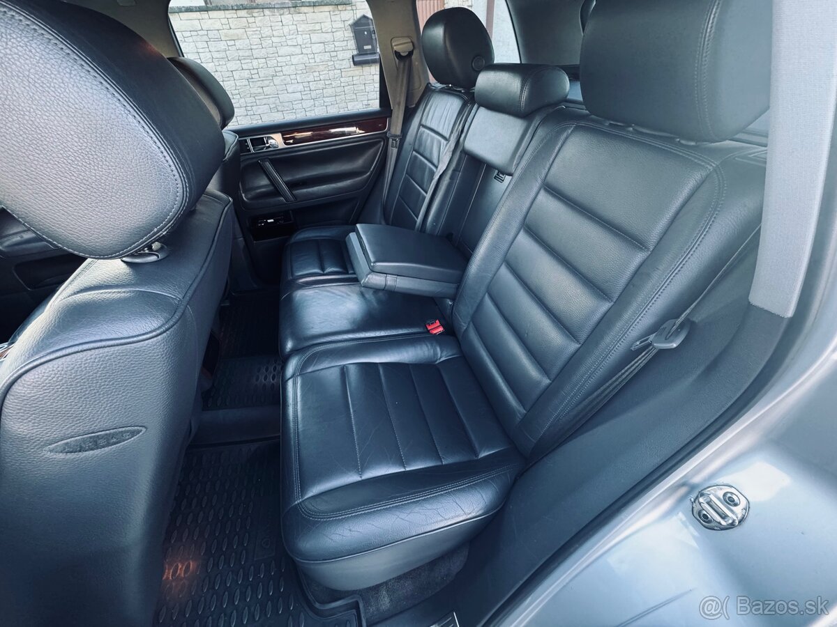 Volkswagen Touareg - 8