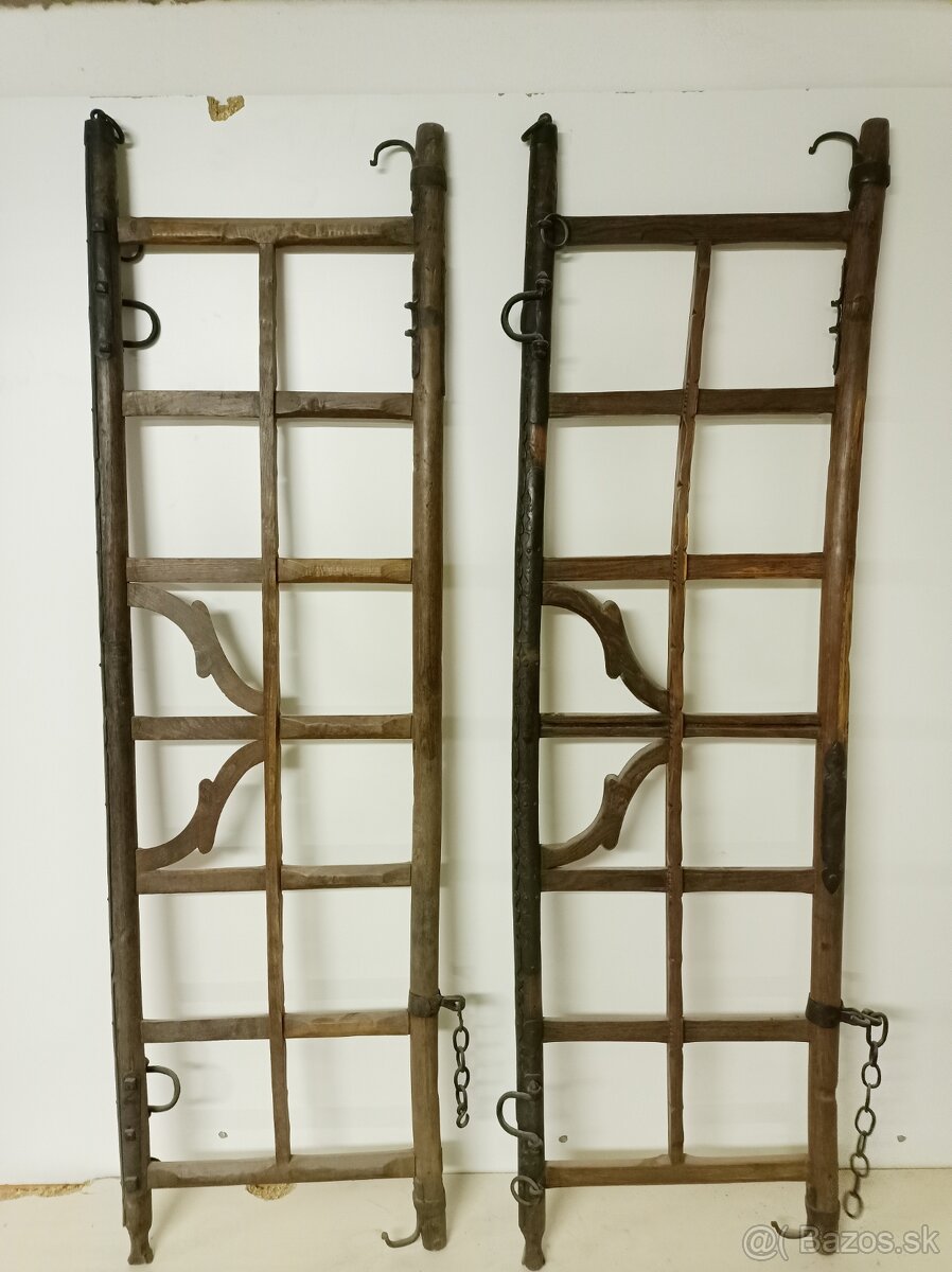 Staré konské vozy, rebriňaky, rozložené - 8