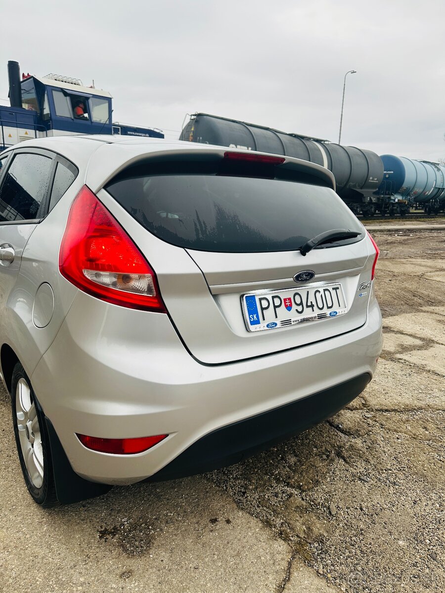 Ford Fiesta 1.25, Duratec 16V - 8