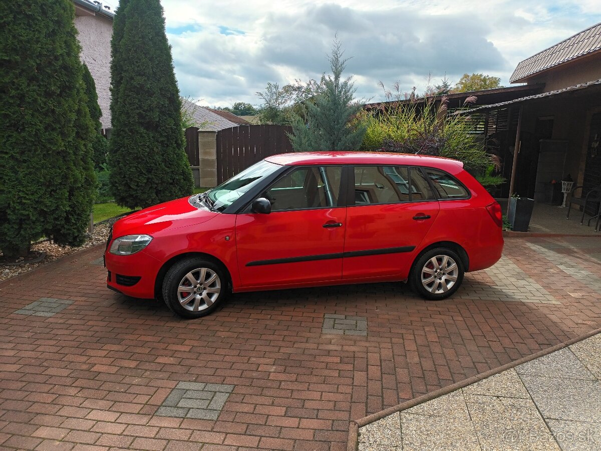 škoda fabia combi II - 8