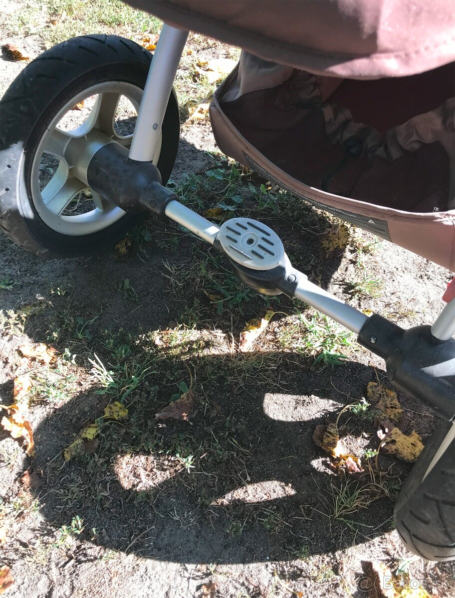 Predám zachovalí, plne funkčný kočík 3v1 + darujem - 8