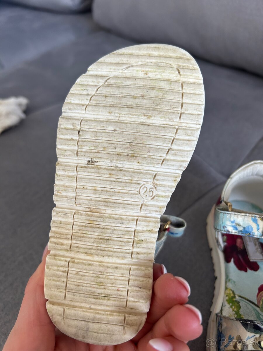 Dolce & Gabbana original 25 sandalky - 8