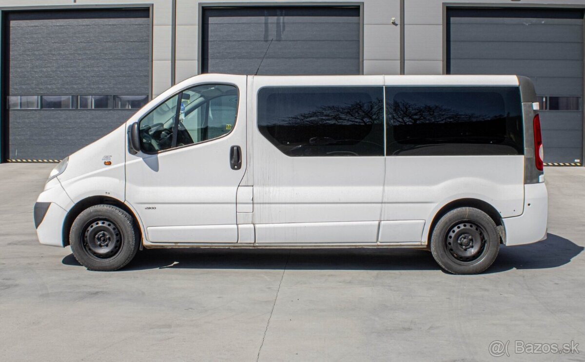 Opel Vivaro 2.0 CDTi 2011 - 8