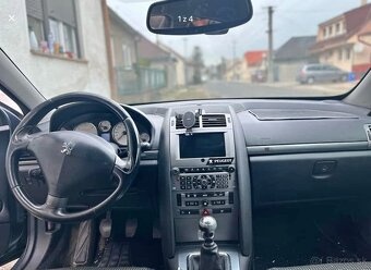 407 sedan 2L HDI 100kw man 6r. - 8