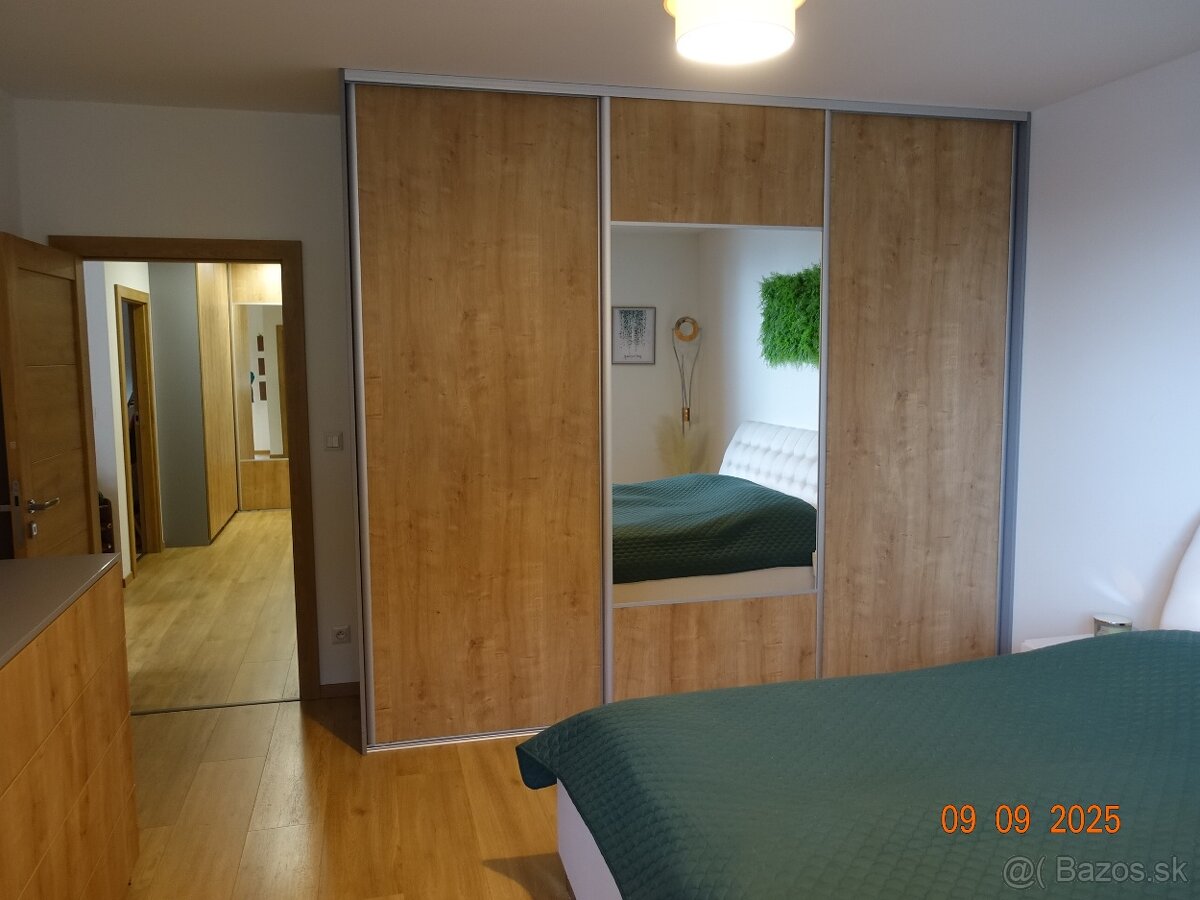 3 izbový byt s garážovým státím na ul. Popradská 64E, Košice - 8