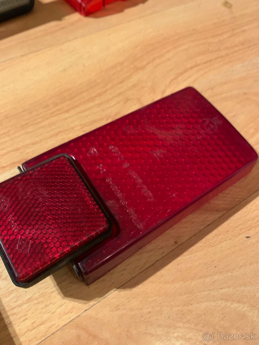 Svetlá a smerovky Lada 2101 - 8