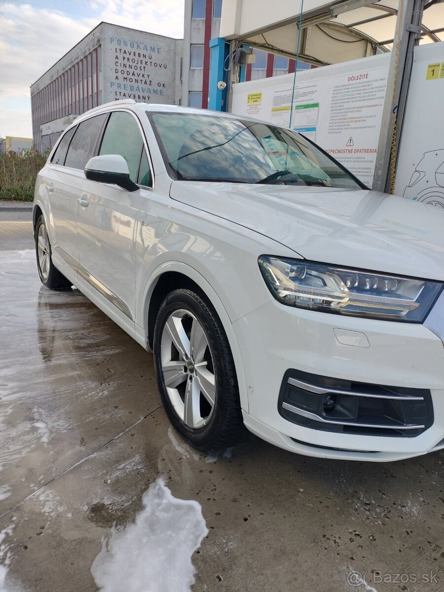Audi Q7 3.0 TDI - 8
