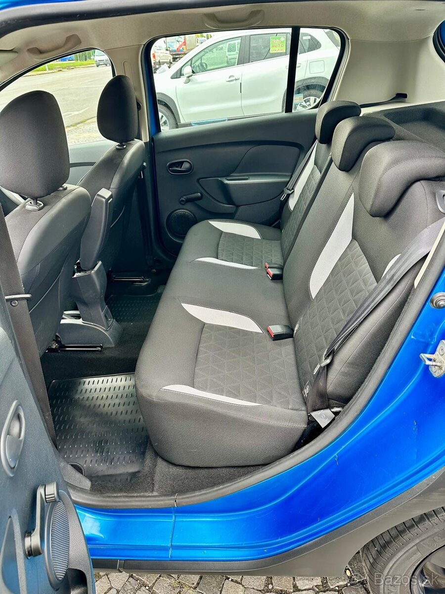 Dacia Sandero Stepway 1.5 DCi - 8