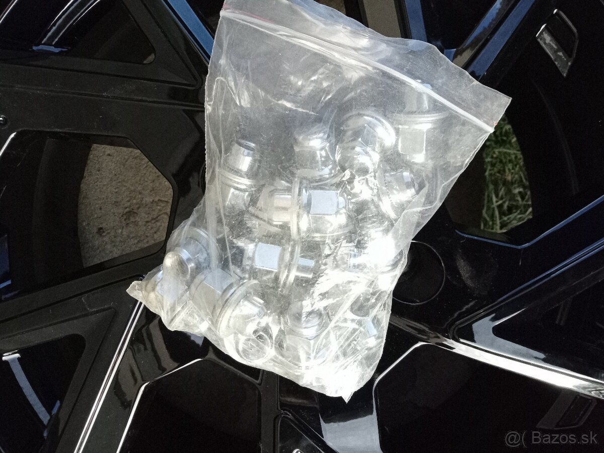 17"5x114,3 ET 30 TOYOTA C-HR II...215/60 R17... Snímače TPM - 8