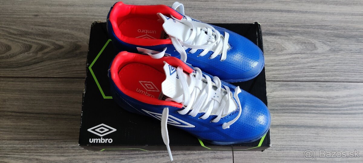 Detská obuv Umbro veľkosť 30 nové - 8