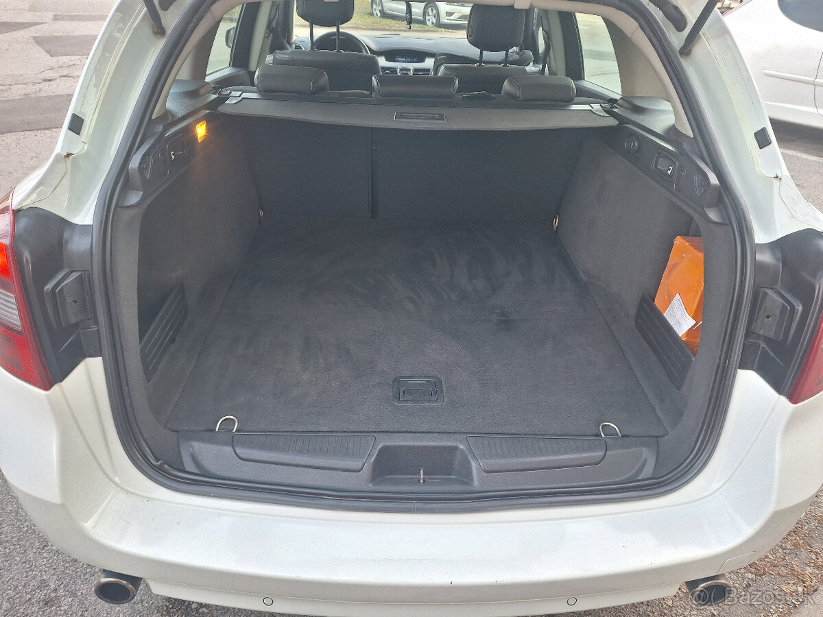 Renault Laguna Grandtour 3 facelift - 8