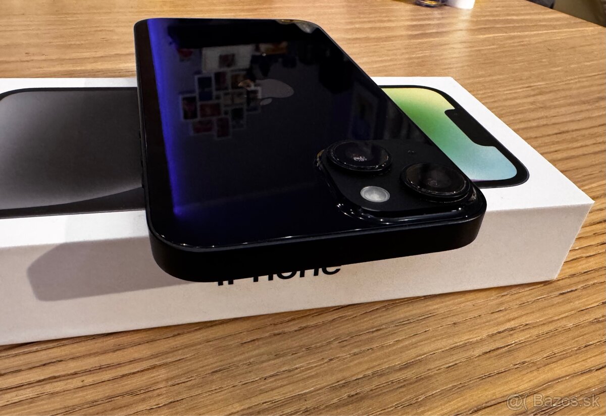 Predám Iphone 14 128gb Midnight - 8