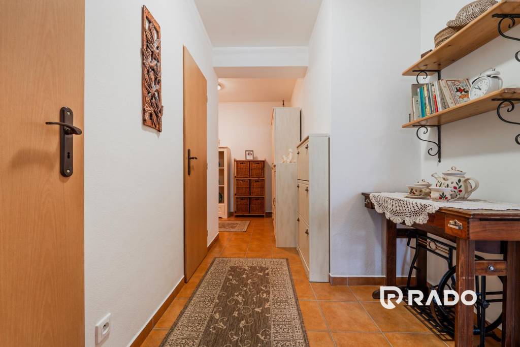 RADO | VÝBORNÁ CENA 3 izbový byt Armádna ulica v Trenčíne - 8