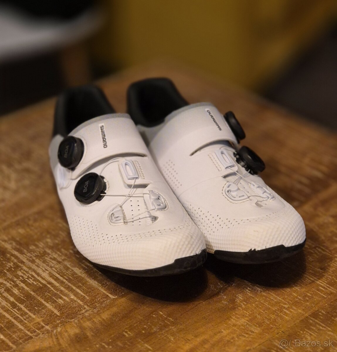 Tretry Shimano RC702 44 White Carbon - 8