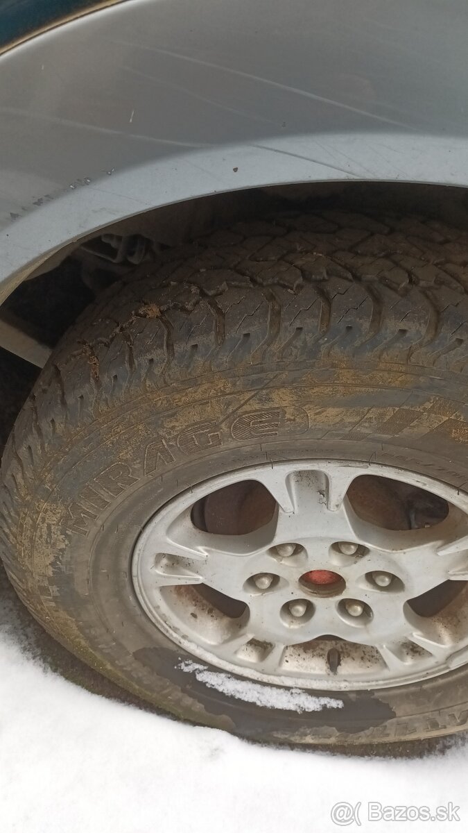 Rozpredam na nahradne diely - 8