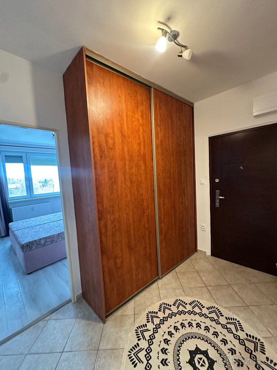 Dvojgarsónka na prenájom v meste Komárno - 8