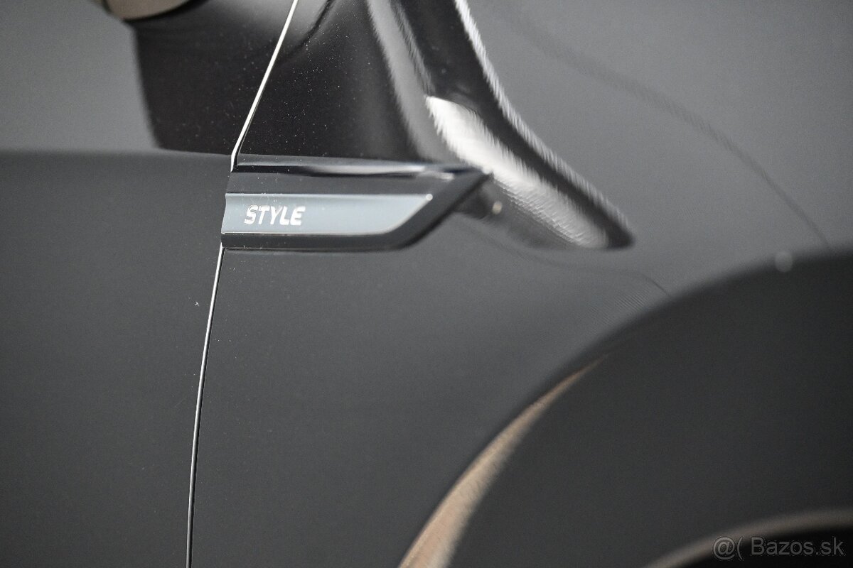 VOLKSWAGEN GOLF VIII 2.0 TDI, Style, odpč. DPH - 8