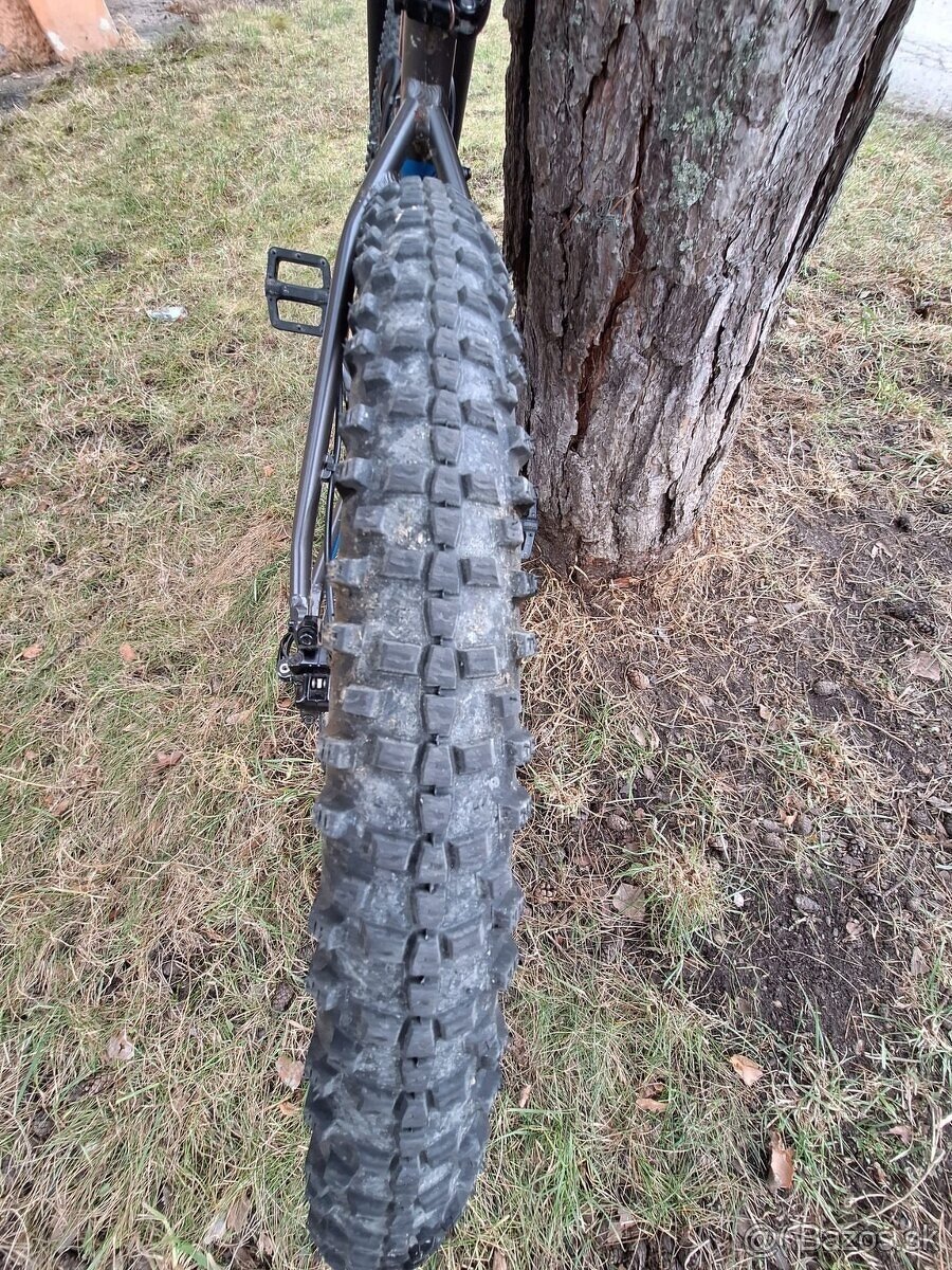 Horský bicykel Genesis Solution 2.9. veľkosť M - 8