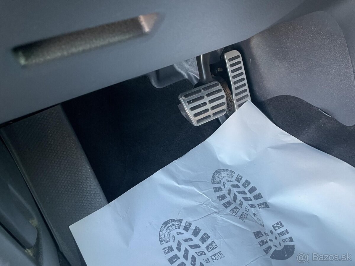 Volkswagen Caddy 2.0TDi 105PS DSG LIFE MAXI DPH - 8