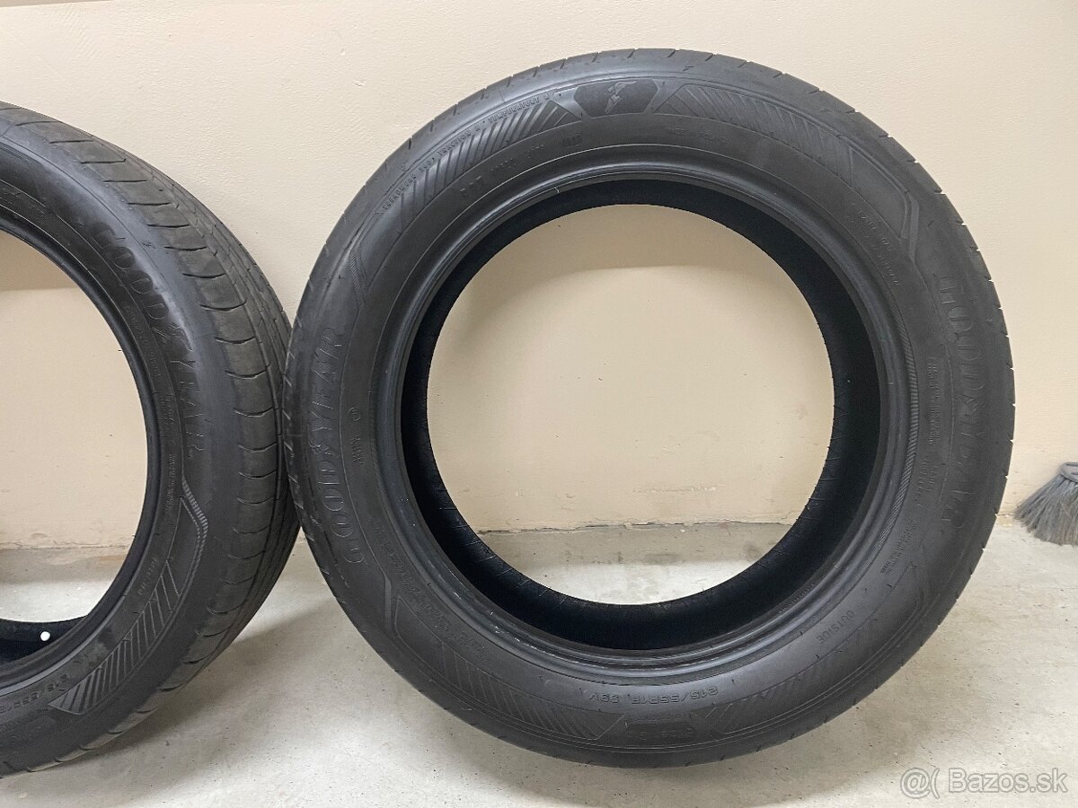 Goodyear 215/55 R18 99V letne - 8