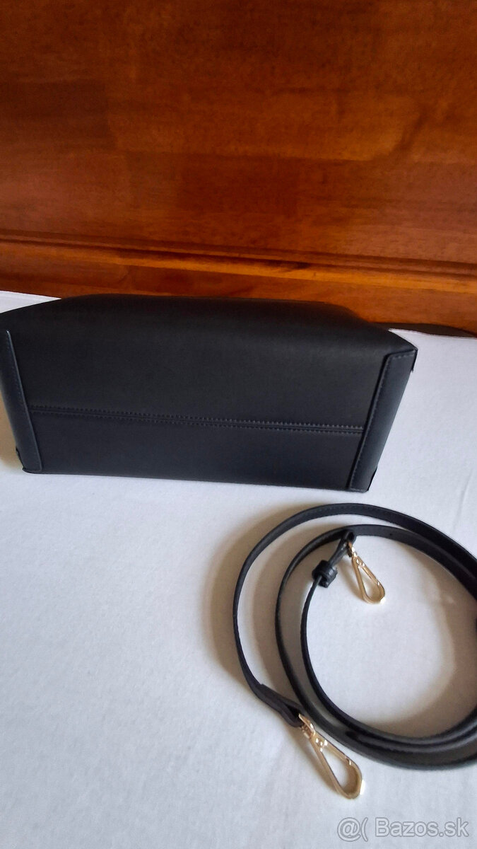 čierna kožená kabelka carlheim - nová - 8