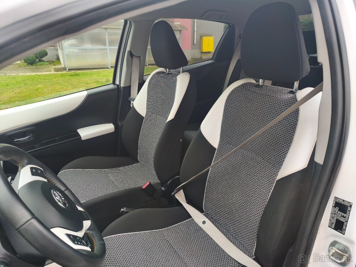 Toyota Yaris - 8