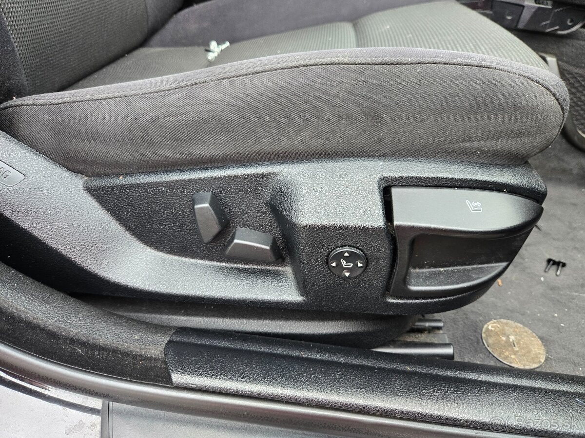 Rozpredám na diely _ bmw F11 520d - 8