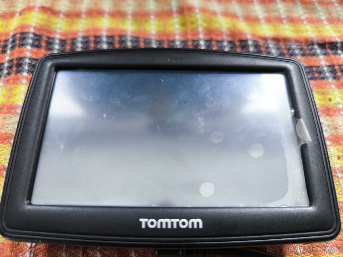 Predám gps navigáciu TomTom centrál europa - 8
