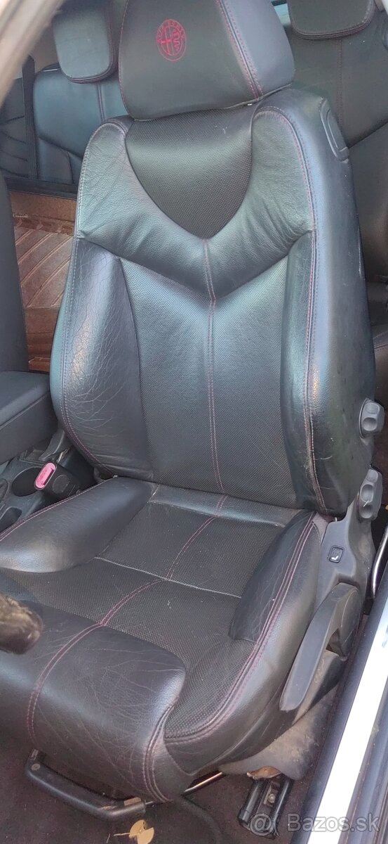 Alfa Romeo GT 2,0 benzin selespid ( AUTOMAT) - 8